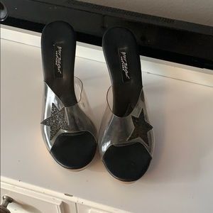 Betsey Johnson gold tip stilettos Star